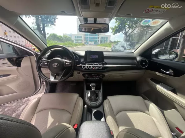 Kia cerato 1.6 AT Luxury 2020