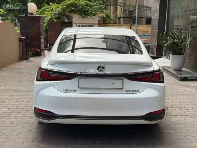 Xe cũ đẹp như mới, giá cực tốt