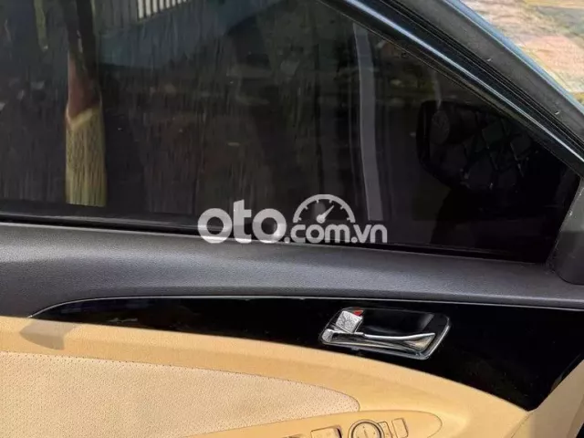 Hyundai Sonata 2011 2.0 AT - 158000 km