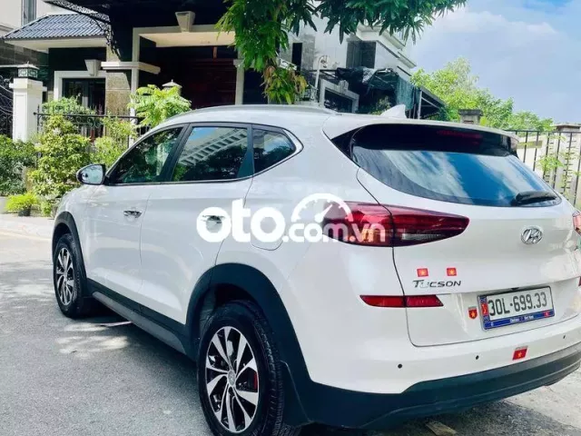 Hyundai Tucson 2021 2.0 Tiêu chuẩn - 72000 km