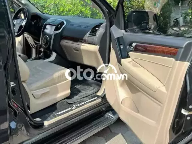 Isuzu Mu X 2019 3.0L 4x4 AT - 100 km
