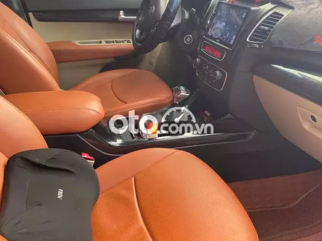 Kia Sorento 2016 GAT - 93000 km