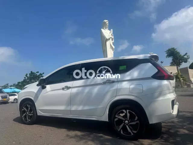 Mitsubishi Xpander 2023 Premium 1.5 AT - 57000 km