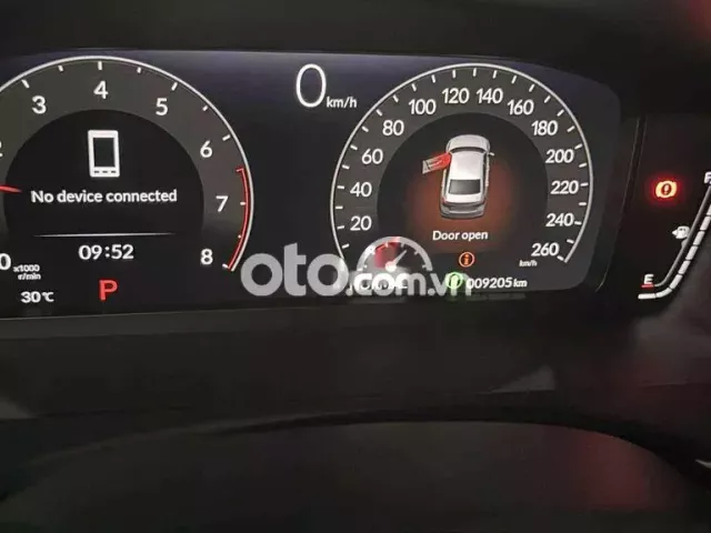 2023 RS 1.5 AT - 9200 km