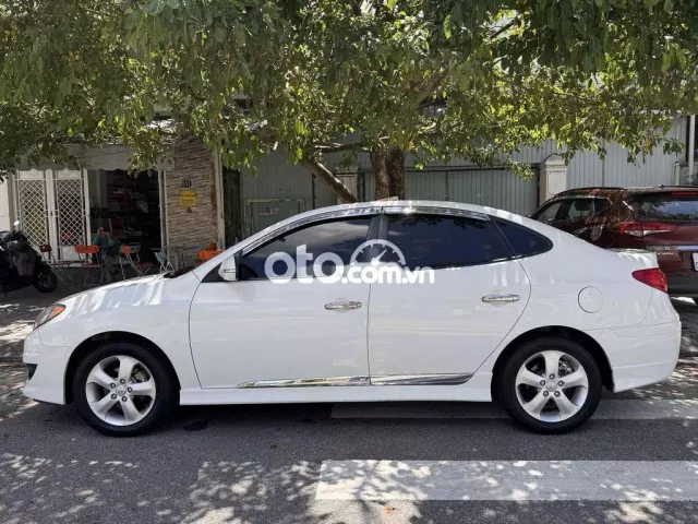 Hyundai Avante 2012 1.6 AT - 14560 km