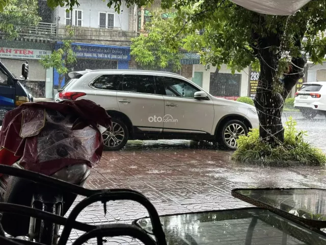 Mitsubishi Outlander 2018 tại Nghệ An