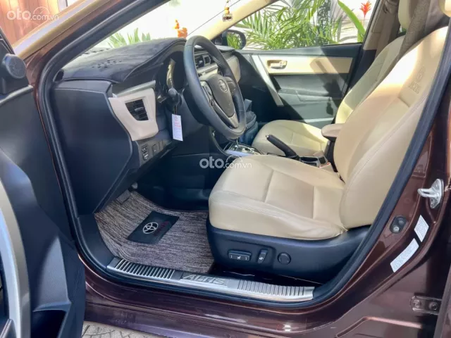 Toyota Corolla Altis 2015 1.8G AT nâu