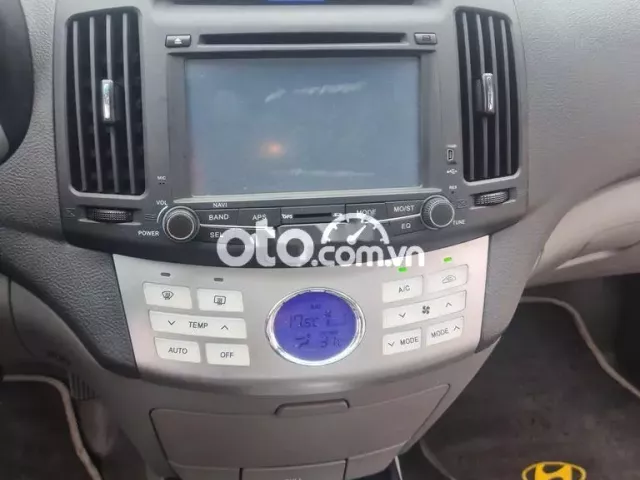 HUYNDAI AVANTE 2011, TỰ ĐỘNG,MÁY SỐ ZIN KHÔNG LỖI