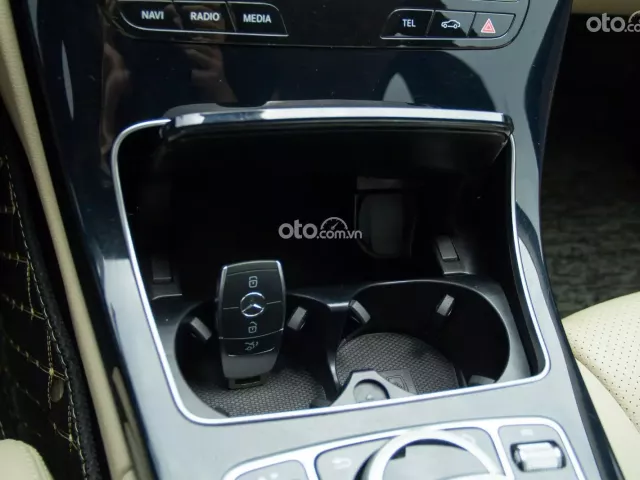 Liên hệ để xem xe trực tiếp