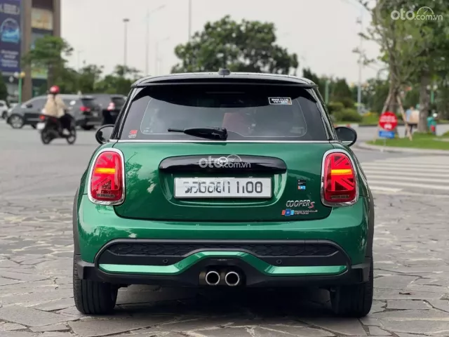 Xe dán PPF hơn 100 triệu bảo vệ sơn nguyên bả