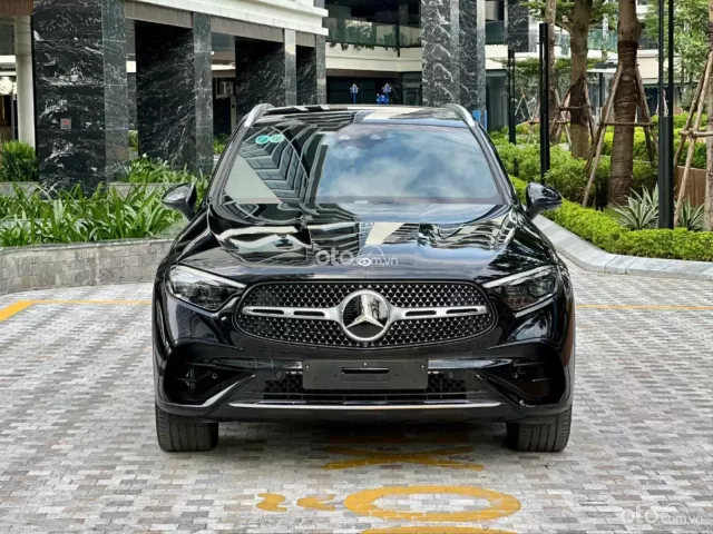 Xe còn bảo hành 2027