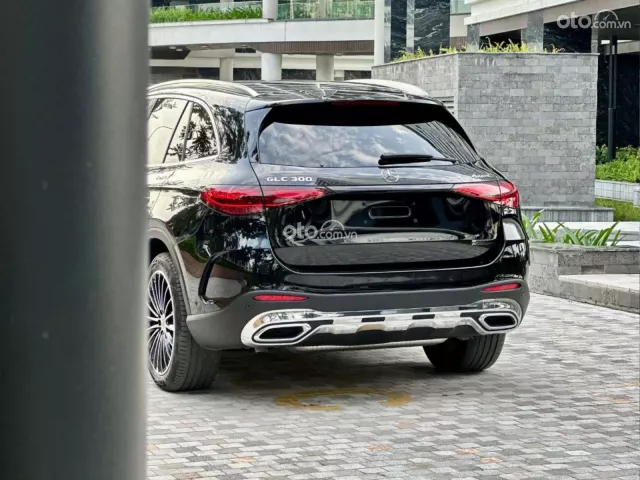 Xe còn bảo hành 2027