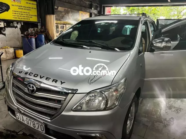 Toyota Innova 2014 2.0G - 65000 km
