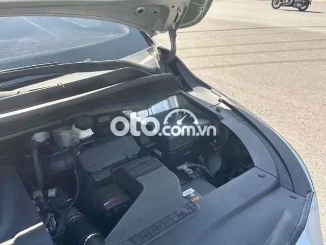 Kia Sedona 2016 2.2L DATH - 120000 km