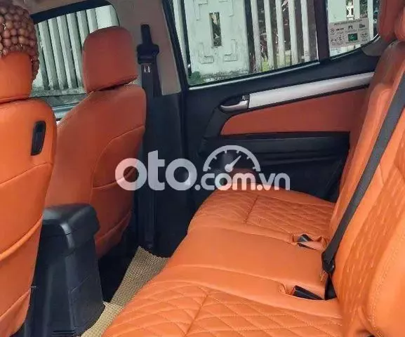 Isuzu Mu X 2017 Tôi không rõ - 200000 km