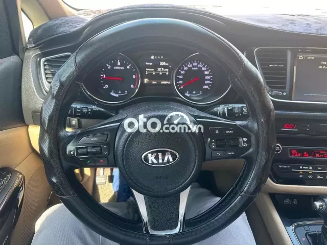 Kia Sedona 2016 2.2L DATH - 120000 km