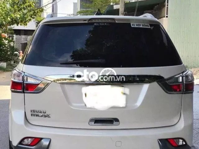 Isuzu Mu X 2017 Tôi không rõ - 200000 km