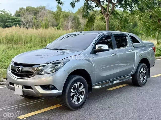 Mazda BT-50 2017 số tự động