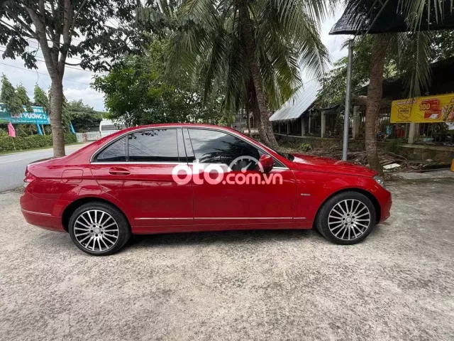 Mercedes Benz C Class 2009 C250 CGI - 100000 km