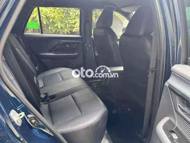 Yaris Cross Siêu Mới Màu Xanh, 2024 Ít Đi 17000 km