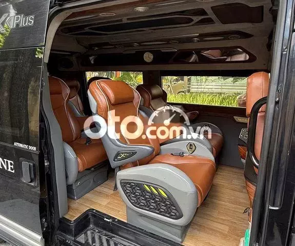 Ford Transit 2018 Limousine - 300000 km