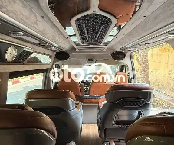 Ford Transit 2018 Limousine - 300000 km