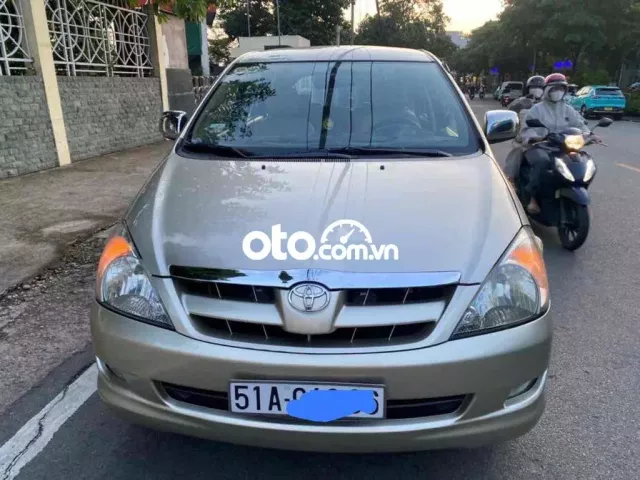 Toyota Innova 2006 G số sàn
