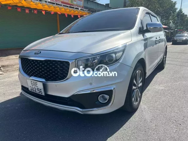 Kia Sedona 2016 2.2L DATH - 120000 km