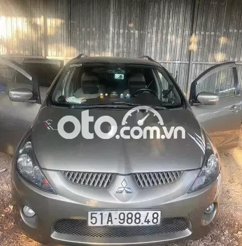 Mitsubishi Grandis 2006 2.4 AT - 98000 km