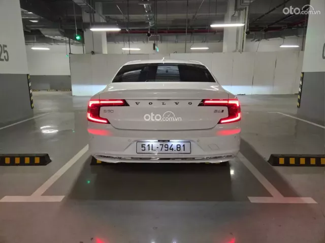 Siêu lướt tiết kiệm gần 300 triệu đồng