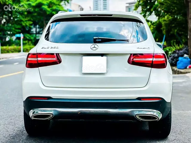 Model 2018, màu TRẮNG sang trọng – FULL OPTION