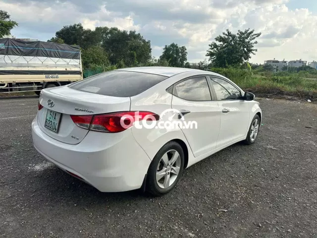 Hyundai Elantra 2013 1.8AT che mưa che gió
