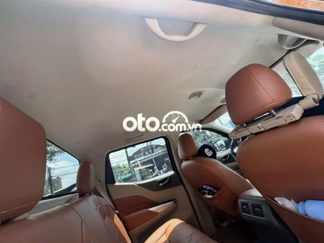 Nissan Navara 2018 EL 2.5 AT 2WD - 97000 km