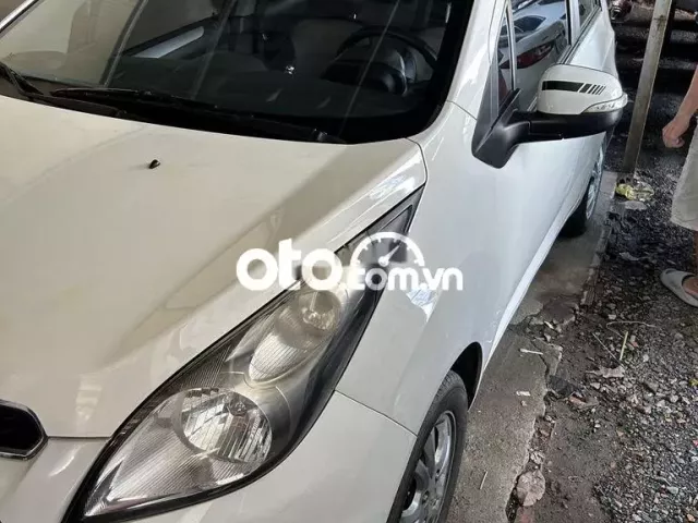 Chevrolet Spark 2015 LTZ 1.0 AT Zest - 800000 km