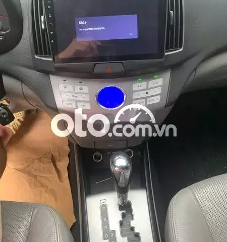 HYUNDAI AVANTE 2011 , số tự động , động cơ 1.6