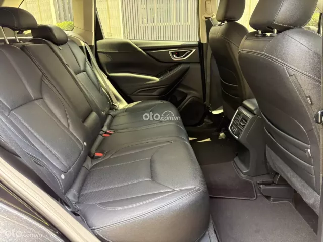 Subaru Forester 2.0 Eyesight 2019 - Màu Đen