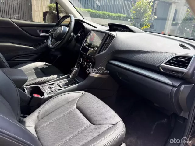 Subaru Forester 2.0 Eyesight 2019 - Màu Đen