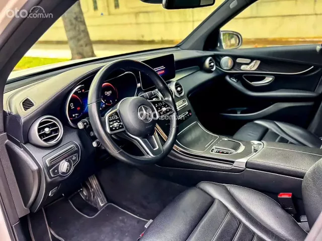 LÊN FORM GLC 300 2021 | GIÁ CHỈ 999 TRIỆU