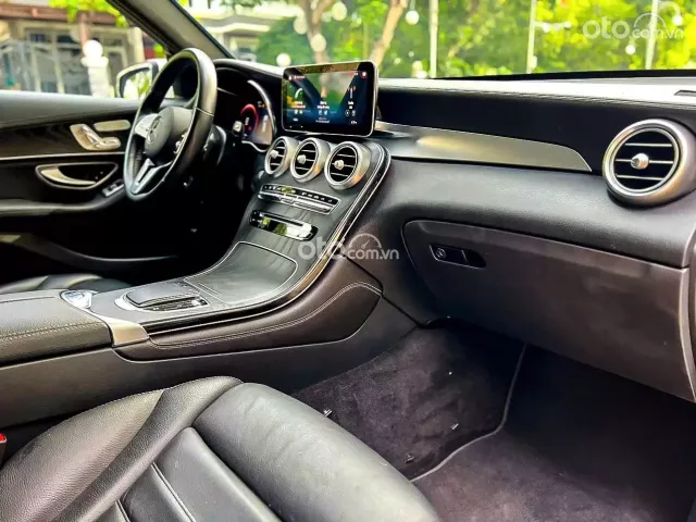 LÊN FORM GLC 300 2021 | GIÁ CHỈ 999 TRIỆU