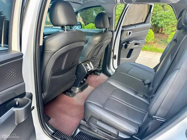 Kia Sorento 2024 số tự động tại Hà Nội