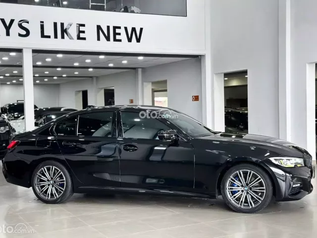 LƯỚT NHƯ MỚI