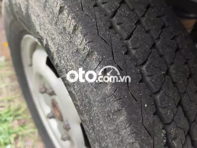 Cần bán xe tải van 3 chỗ ngồi 900kg