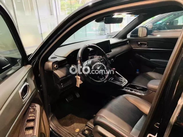 Honda HRV RS 2024 - 19000km Siêu Đẹp Hãng Bán