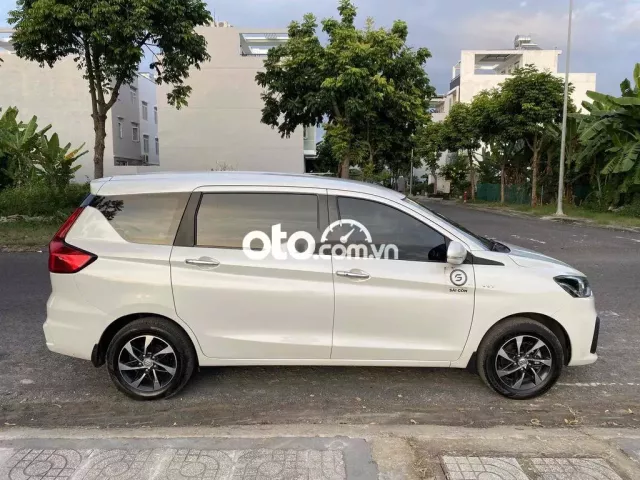 Suzuki Ertiga 2023 - 100000 km