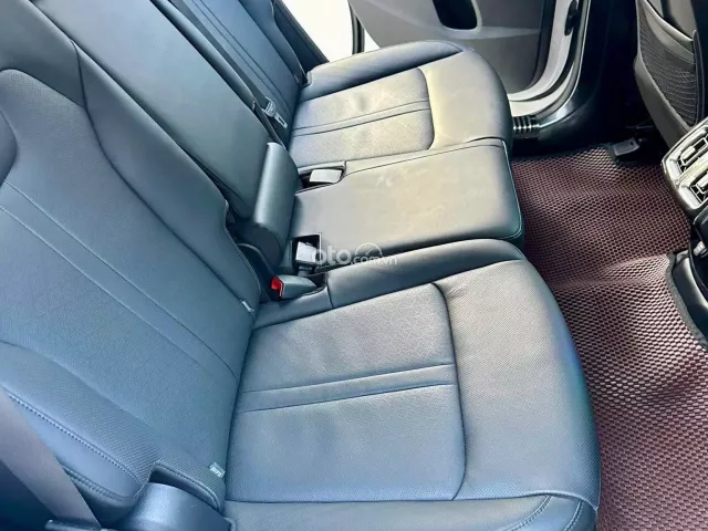 Kia Sorento 2024 số tự động tại Hà Nội