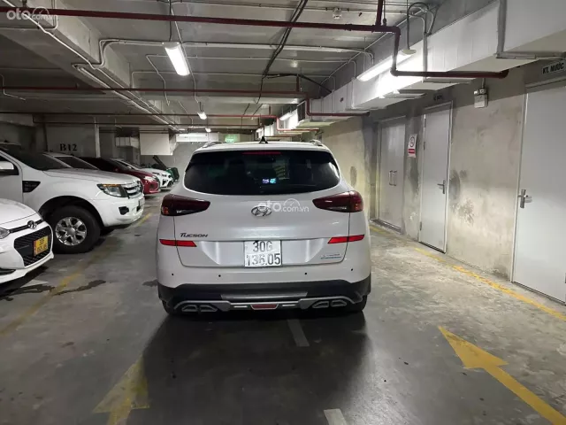 Hyundai Tucson 2019 số tự động