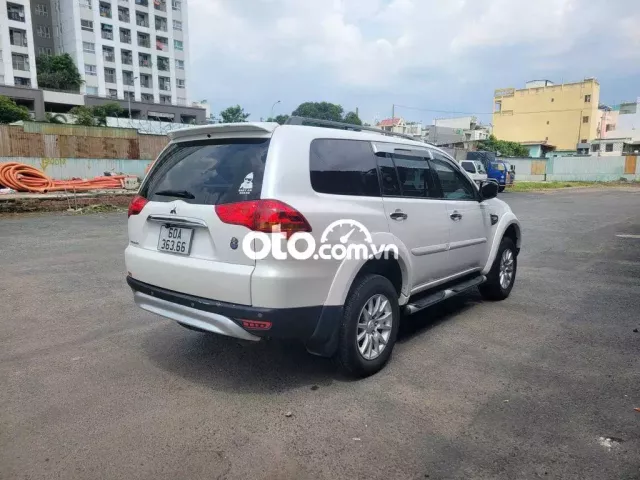 MITSUBISHI PAJERO SPORT 2012 TỰ ĐỘNG XĂNG 8 CHỖ.