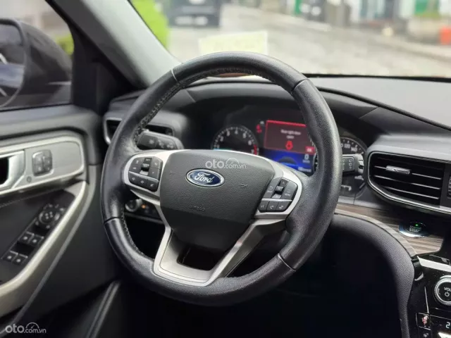 Ford Explorer 2022 tại Hà Nội