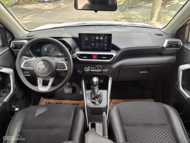 1 chủ, siêu lướt