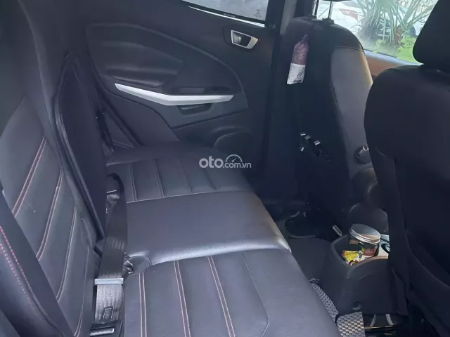 Xe gầm cao đô thị bền bỉ, tiết kiệm nhiên liệu, vận hành linh hoạt